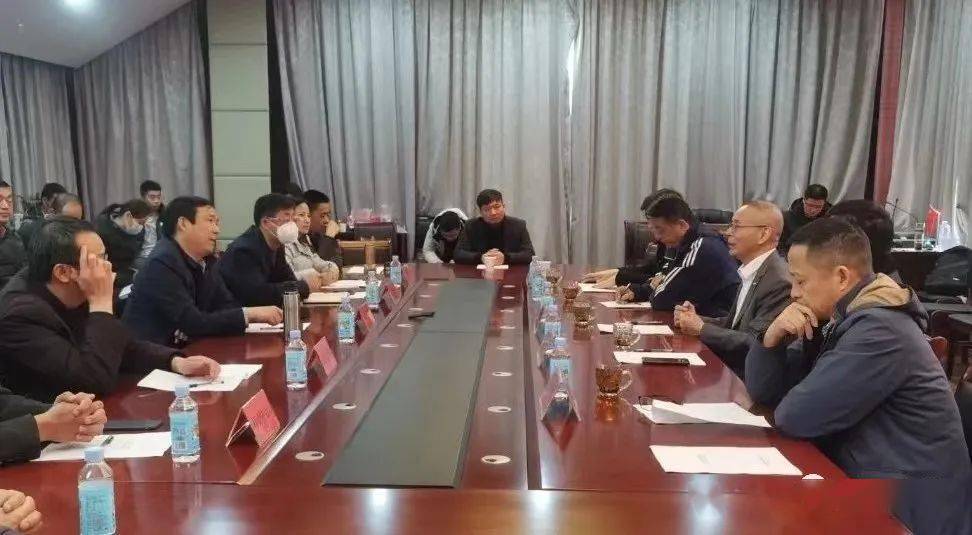 国泰君安证券股份有限公司考察团到镇平县实地考察<strong></p>
<p>国泰君安证券股份有限公司</strong>！