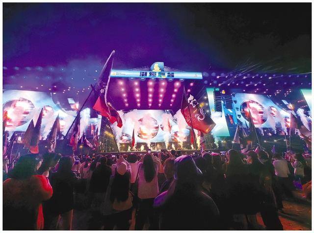 在山水之间赴一场音乐盛会<strong></p>
<p>国金证券怎么样</strong>！阳朔发呆音乐节吸引上万乐迷参加