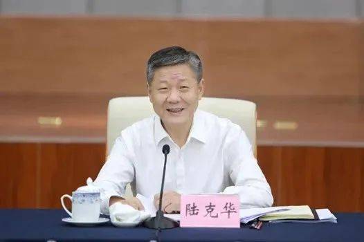重庆市政法委书记任上落马<strong></p>
<p>国金证券怎么样</strong>，曾长期任职住建部主管房地产工作