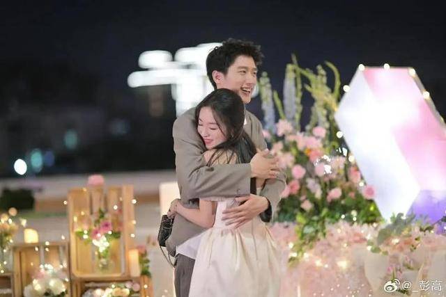 从官宣到分手不足10天<strong></p>
<p>伦敦证券交易所</strong>，你还敢嗑恋综cp吗？