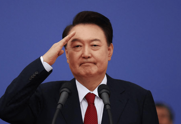 交火了！一万朝鲜特战部队与乌军交战<strong></p>
<p>伦敦证券交易所</strong>，紧急时刻，朝鲜火速派人来俄！