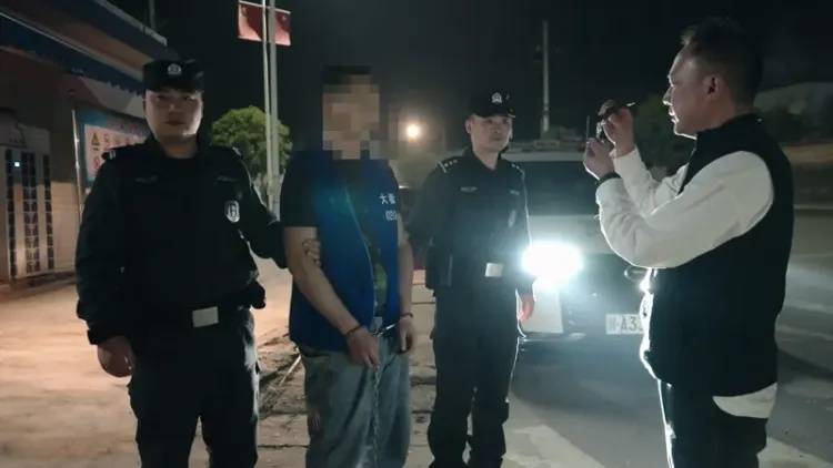 11人被刑拘<strong></p>
<p>国金证券招聘</strong>，成都大邑公安捣毁一非法经营成品油犯罪团伙