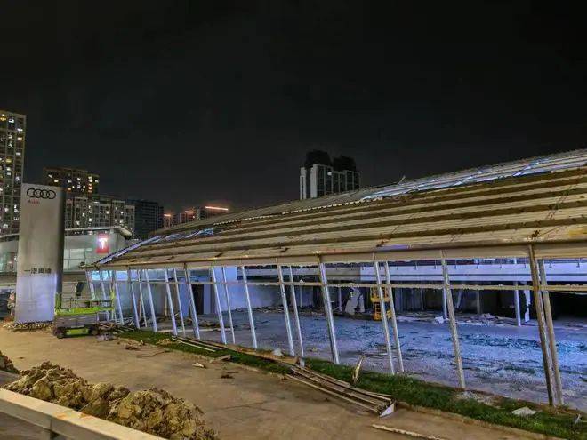 杭州两家大型4S店突然“改造”<strong></p>
<p>中国证券基金业协会</strong>，不再卖奥迪了？