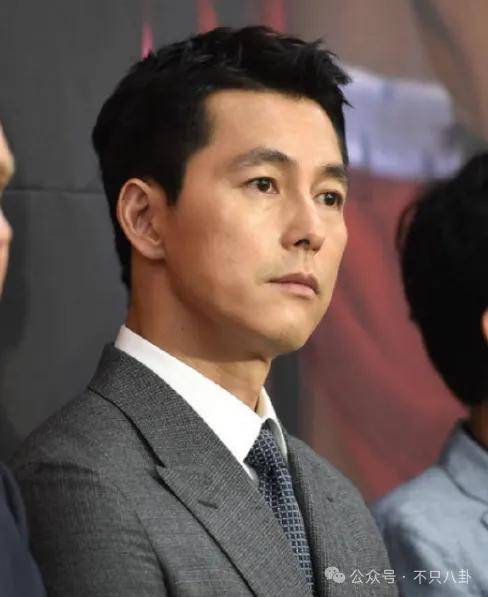 又发现新孩子了<strong></p>
<p>英大证券有限责任公司</strong>！这位50多岁大叔私生活这么混乱吗？