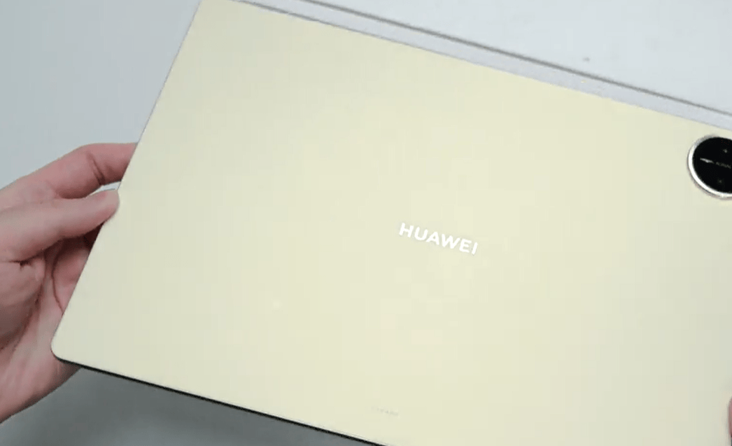 华为Mate70自研鸿蒙<strong></p>
<p>中信建投证券股份有限公司</strong>，首发麒麟9020？余承东说对的起那四个字