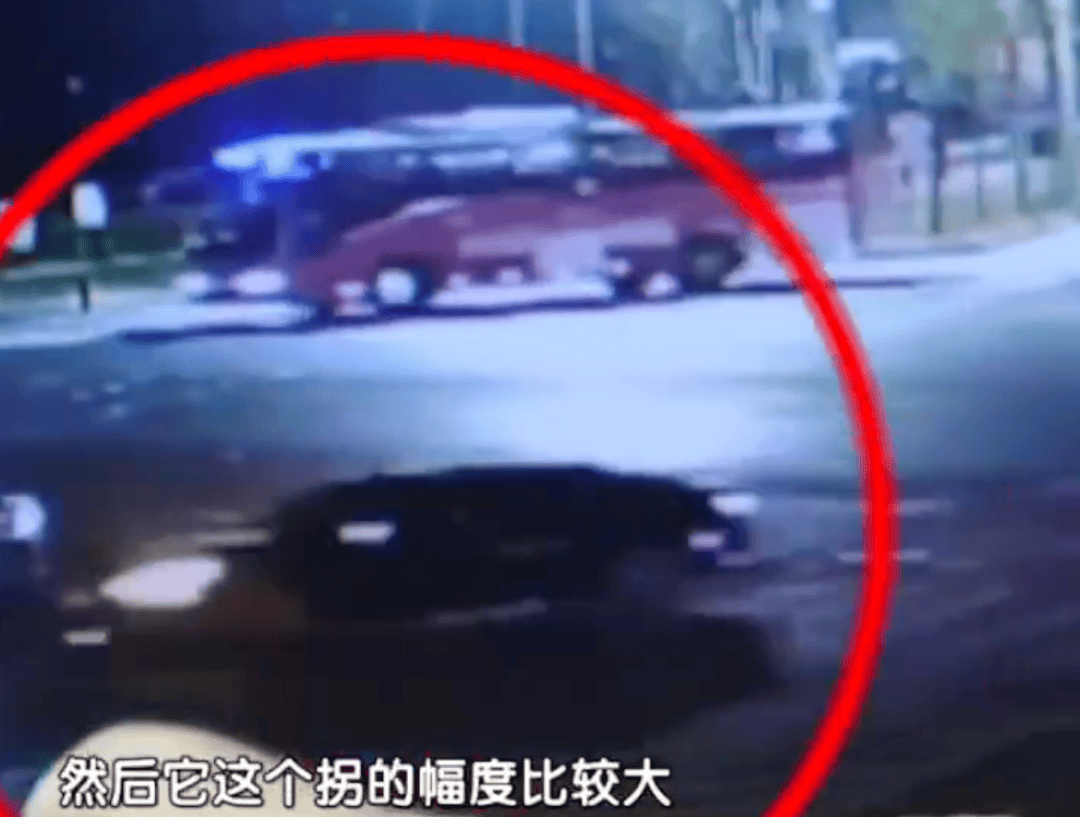 饭碗砸了！通州一职业司机嫌妻子开车慢<strong></p>
<p>腾讯证券</strong>，非要自己来！这下摊上事了……
