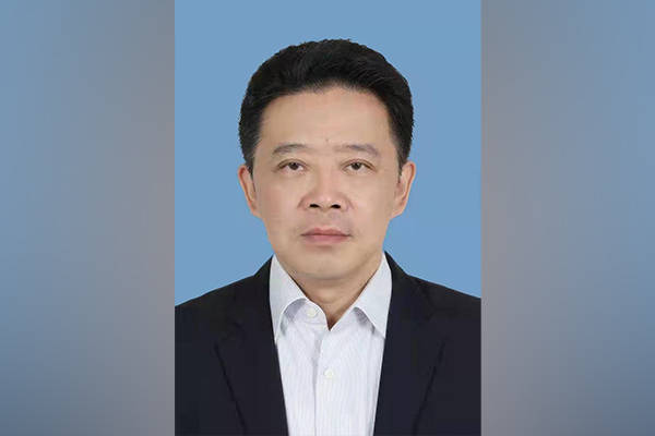 安徽省残联理事长杨宏星任铜陵市委书记<strong></p>
<p>腾讯证券</strong>，丁纯卸任