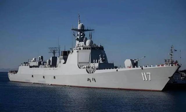 两岸军舰对峙<strong></p>
<p>招商证券招聘</strong>，解放军为何只出动二三线战舰？对台湾而言答案扎心