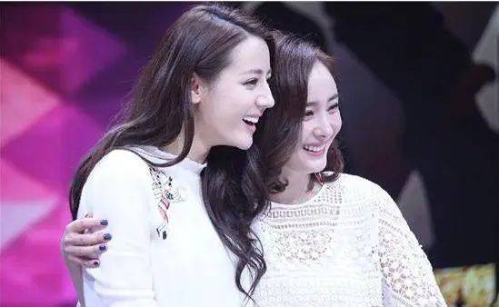 女明星首次登上《快本》的时候是什么样子？那时候的她们都好青涩<strong></p>
<p>招商证券招聘</strong>！