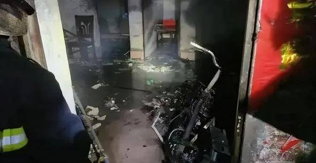 18秒飙到900℃<strong></p>
<p>招商证券招聘</strong>！杭州人赶紧自查：不准入户！不准入户！不准入户！
