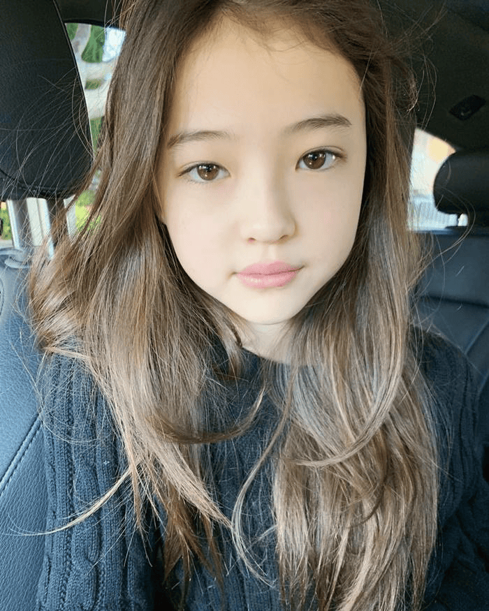 德韩混血造就“人间颜值奇迹”<strong></p>
<p>招商证券招聘</strong>，被誉为小Jennie的Ella Gross出道即巅峰！
