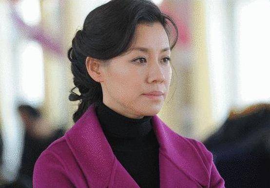 她本是阔太太<strong></p>
<p>招商证券招聘</strong>，被导演喊来临时救场，却意外走红，50岁片约不断