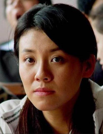 她本是阔太太<strong></p>
<p>招商证券招聘</strong>，被导演喊来临时救场，却意外走红，50岁片约不断