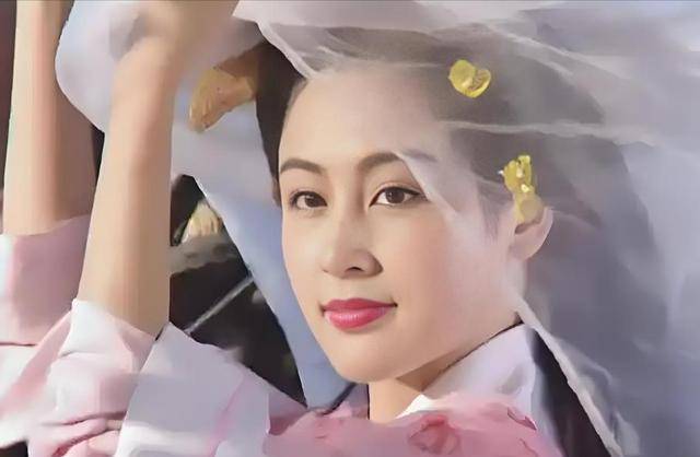 “大陆第一美人”两大名导为其沉迷<strong></p>
<p>招商证券招聘</strong>，今55岁却像25岁的她经历了啥