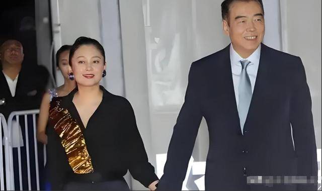 “大陆第一美人”两大名导为其沉迷<strong></p>
<p>招商证券招聘</strong>，今55岁却像25岁的她经历了啥