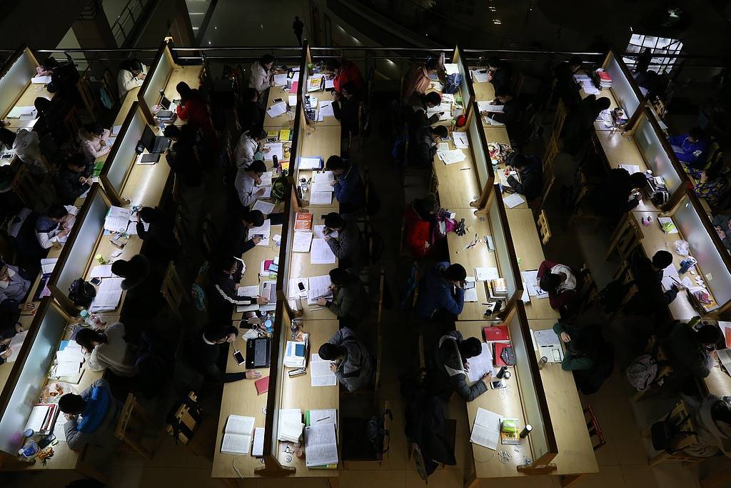 考研人数比上一年减少50万<strong></p>
<p>安信证券股份有限公司</strong>，这届大学生不卷学历了？