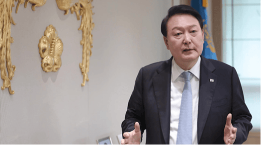 尹锡悦被捕无悬念<strong></p>
<p>证券交易手续费</strong>，总统府警卫放话捍卫法律，韩国政坛迎剧变前夜