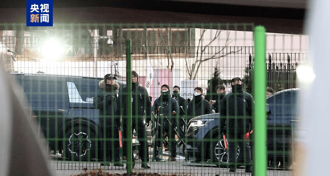 逮捕尹锡悦<strong></p>
<p>证券交易手续费</strong>，正在执行！现场画面→
