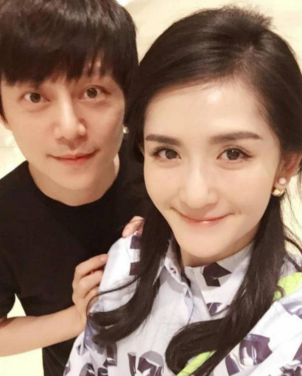 考古 | 何炅谢娜合体再引回忆杀<strong></p>
<p>证券交易手续费</strong>，这段“神仙友情”的含金量还在上升