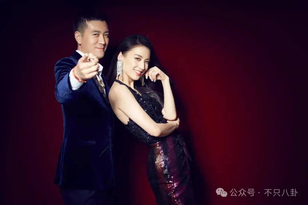 昔日夫妻之情皆沦为他炒热度的工具<strong></p>
<p>海通证券招聘</strong>，这场博眼球的闹剧何时结束？