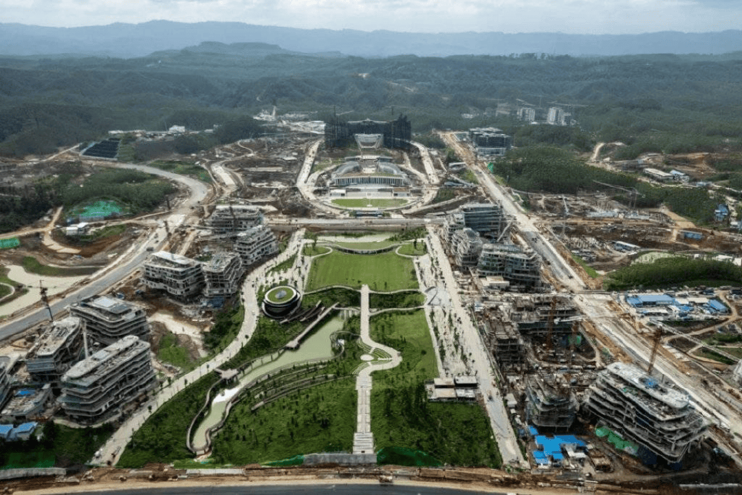 印尼迁都陷资金困境<strong></p>
<p>上海证券交易所网站</strong>，官员笑言：目前预算“只够买部长的午餐”