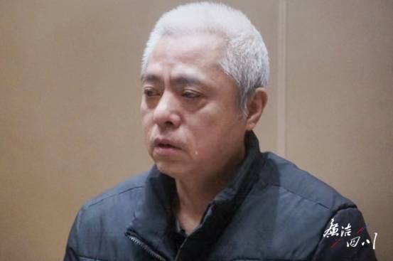 落马刑庭庭长竟自创“量刑原则”：送<strong></p>
<p>上海证券交易所网站</strong>了钱的减刑尺度肯定大些