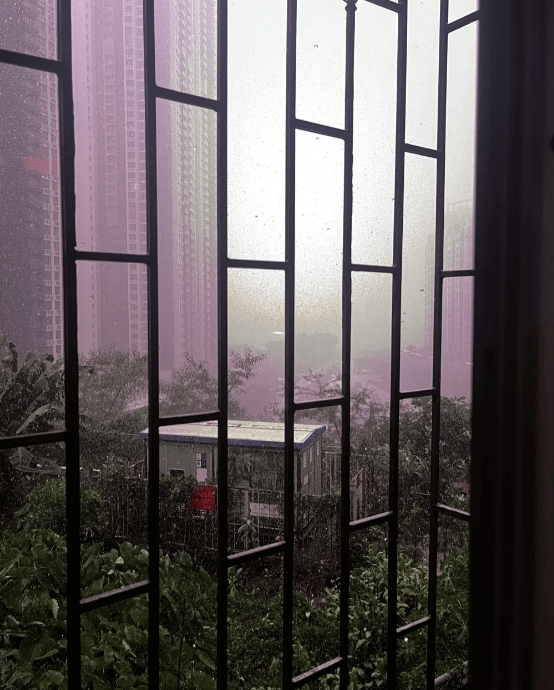 “山竹”后首个<strong></p>
<p>波卡币交易app</strong>！深圳全市暴雨红色预警生效！有人家里连续跳闸