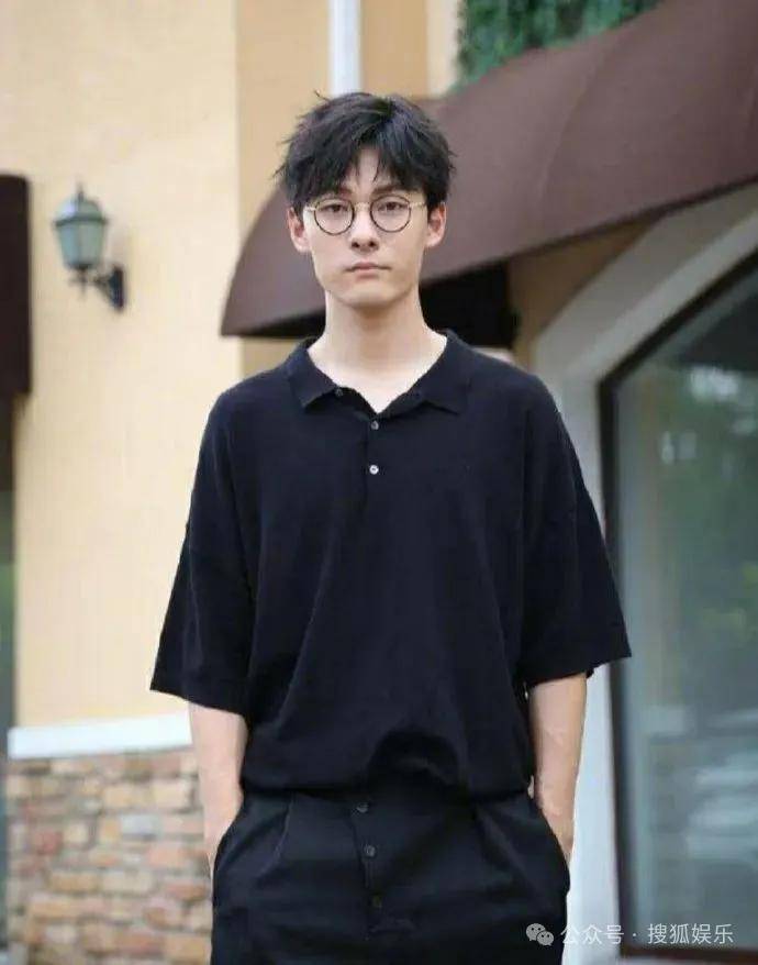 离婚三年又被拍到亲密逛超市<strong></p>
<p>币安币交易app</strong>，他俩这是纯带娃还是真复合了？