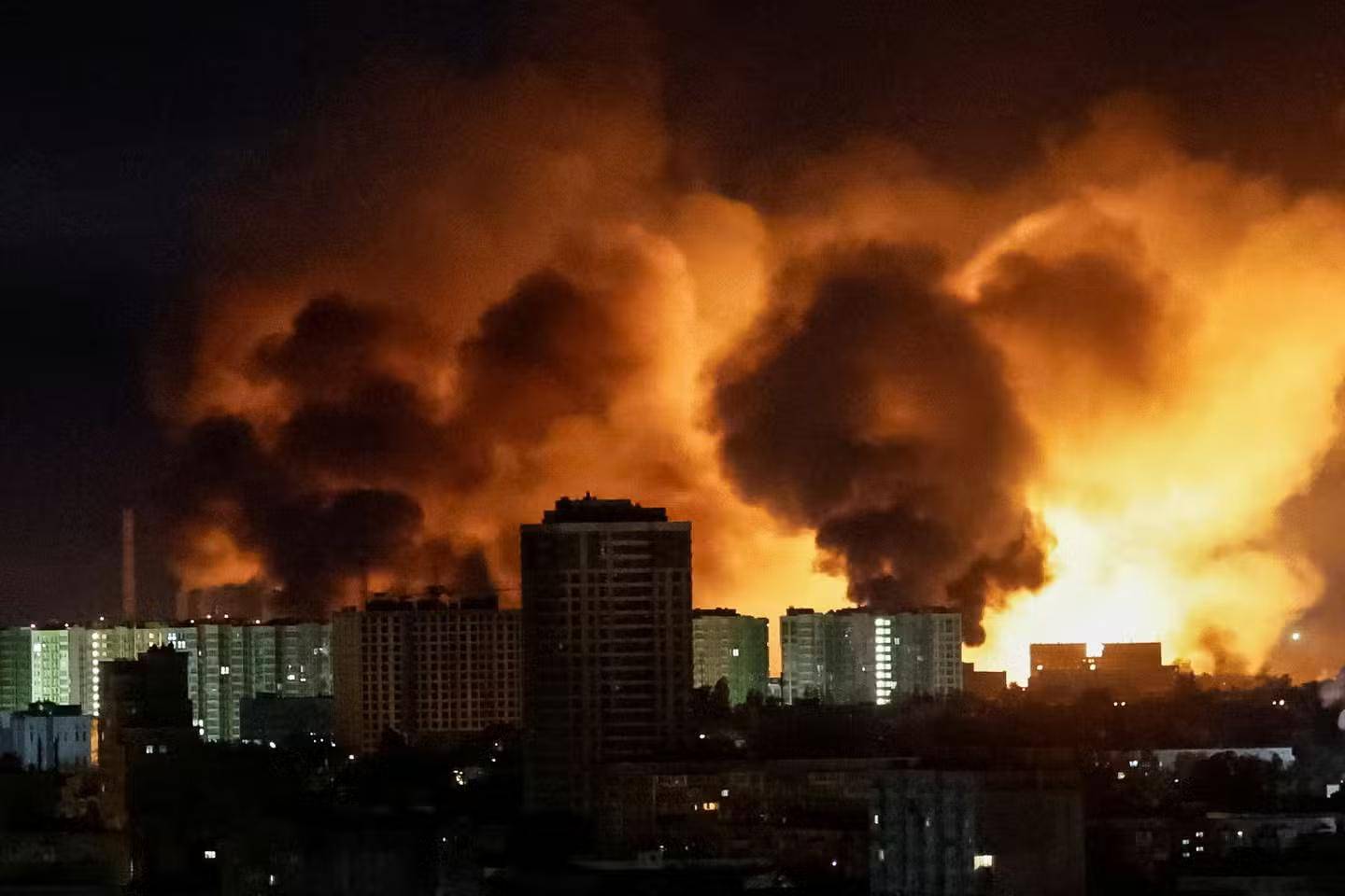 震动基辅！俄军6297架战机炸<strong></p>
<p>币安币交易app</strong>，30天打了一年产量，中国制造是关键