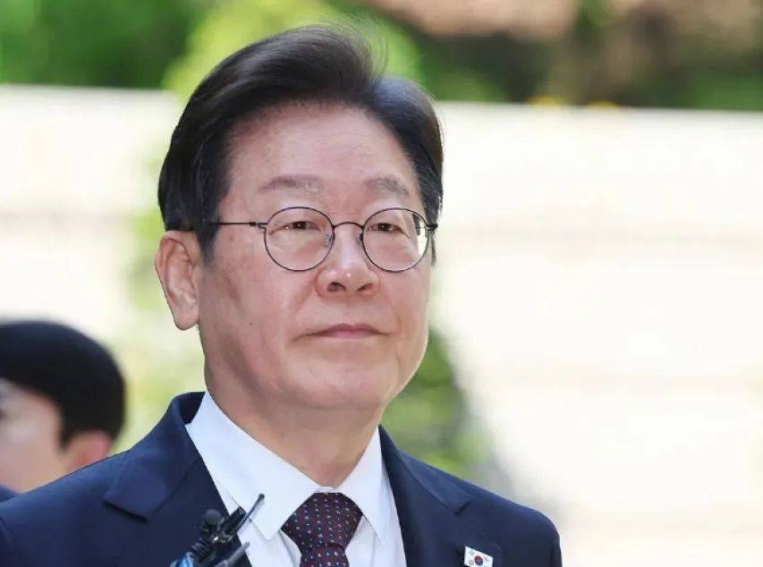最高可叛死刑？李在明已经忍无可忍<strong></p>
<p>ADA交易app</strong>，面对撒泼耍赖的尹锡悦，他下令动用强制手段！