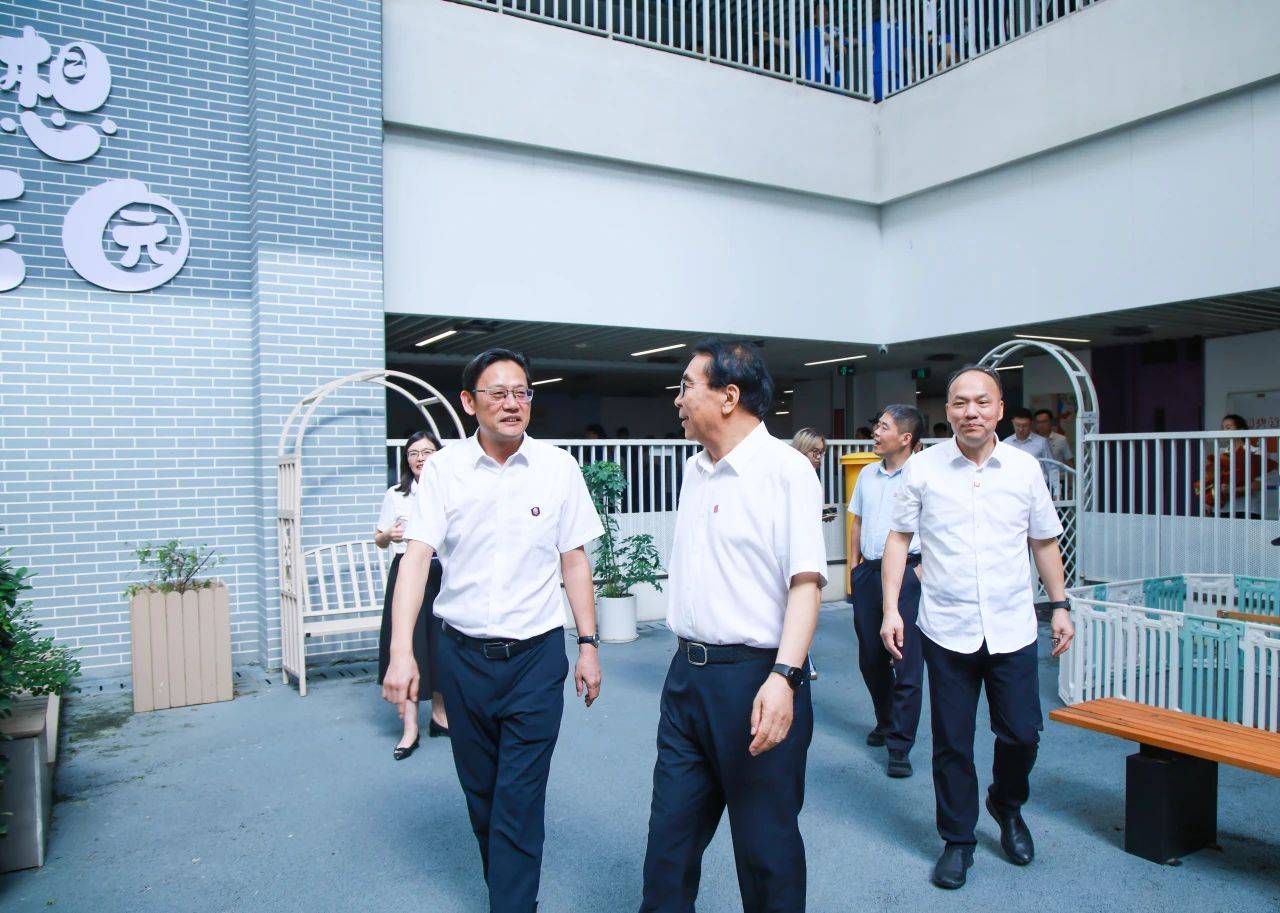 “国宝级”科学家空降<strong></p>
<p>艾达币交易app</strong>！白春礼院士为中科附高师生揭秘中国深海科技