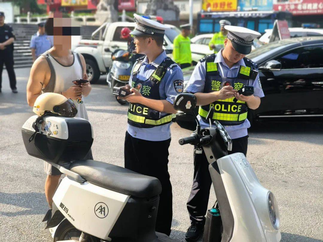 多地严查“人造太阳”<strong></p>
<p>艾达币交易app</strong>！湖南交警提醒