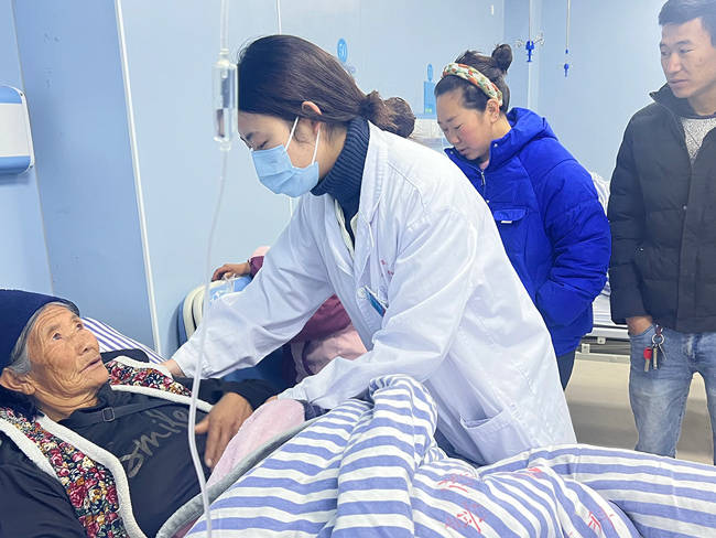 四川省第四人民医院内分泌科医生吴昭华：去喜德<strong></p>
<p>BCH交易app</strong>，管好沉默的内分泌疾病