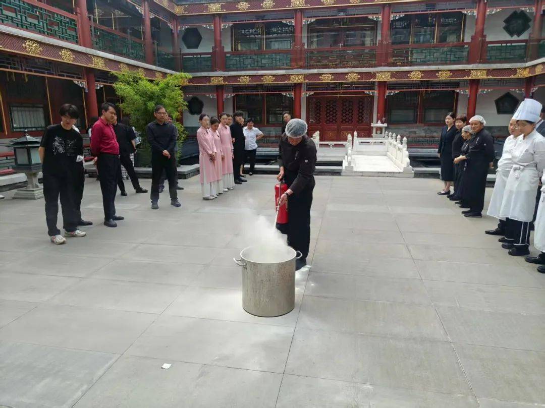 东城区消防宣传“组合拳”：覆盖多类群体<strong></p>
<p>莱特币交易app</strong>，筑牢安全防线