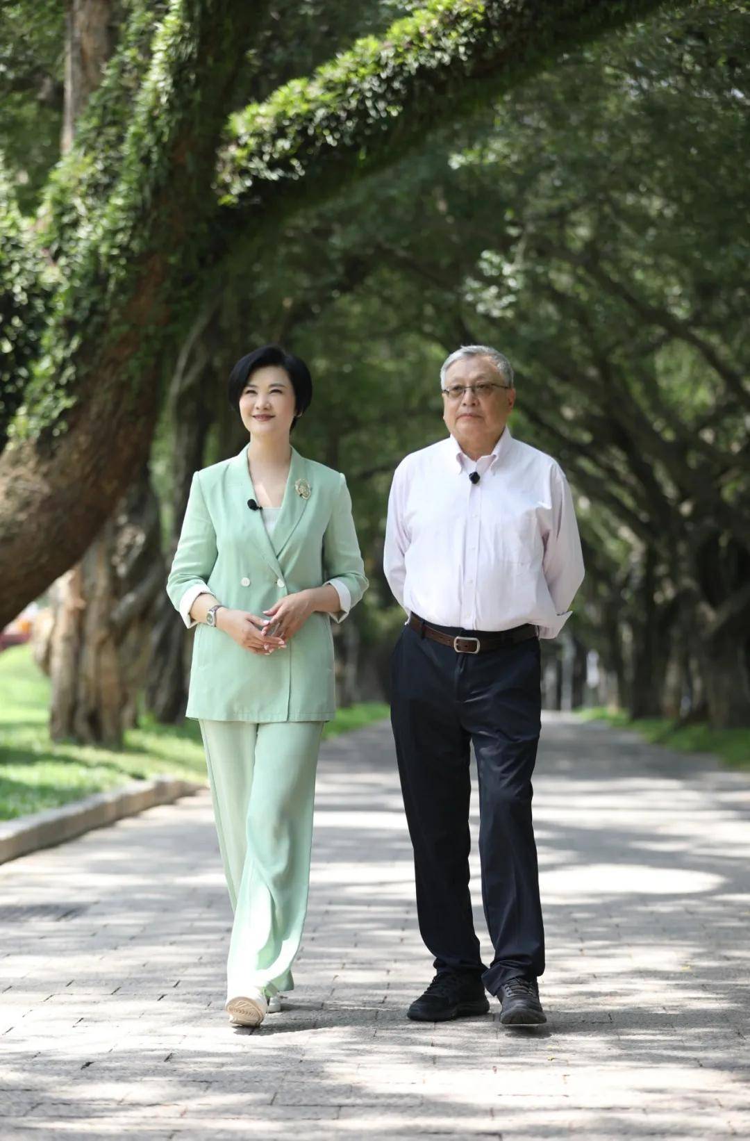 70岁顶流数学家张益唐回国：曾在快餐厅当会计<strong></p>
<p>比特币交易app</strong>，58岁“封神”
