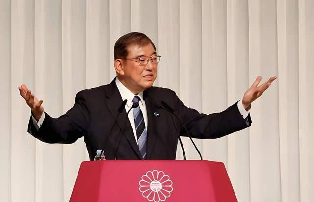 93阅兵释放密集信号<strong></p>
<p>火币交易平台</strong>，日本先破防，美高层要退场？中方底牌不再藏