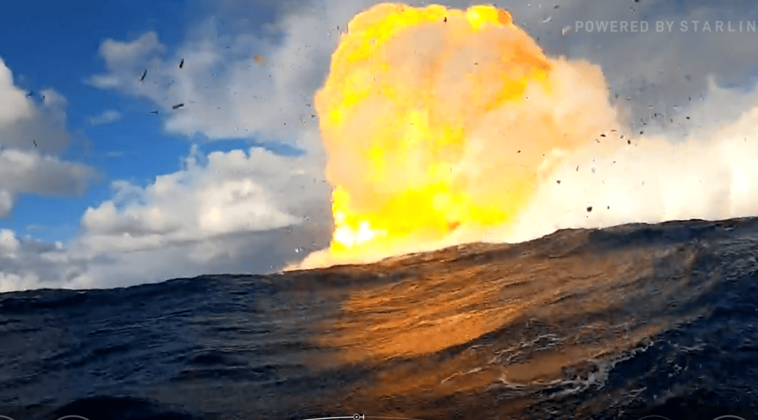 这次没有空中爆炸！1个小时飞越半个地球<strong></p>
<p>币安交易平台</strong>，马斯克星舰终于成功了，现场欢呼声、鼓掌声响成一片