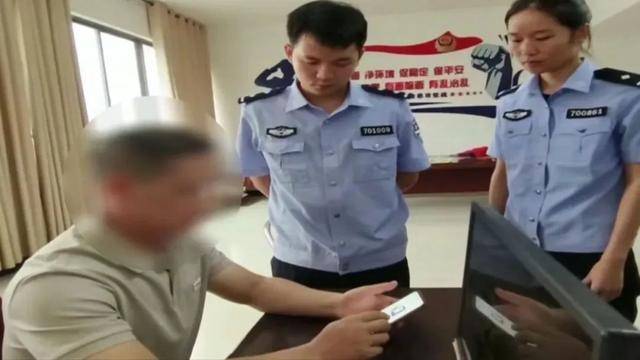 广西男子一口气花38.8万元买了40台手机<strong></p>
<p>OKEx交易平台</strong>，民警很快找上门……