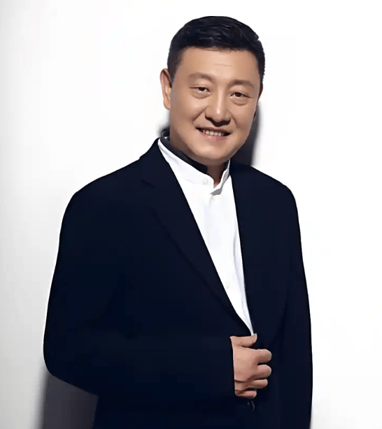 57岁韩磊遭网友控诉出轨致其怀孕后失联<strong></p>
<p>OKEx交易平台</strong>，最新回应：已报警，将发声明