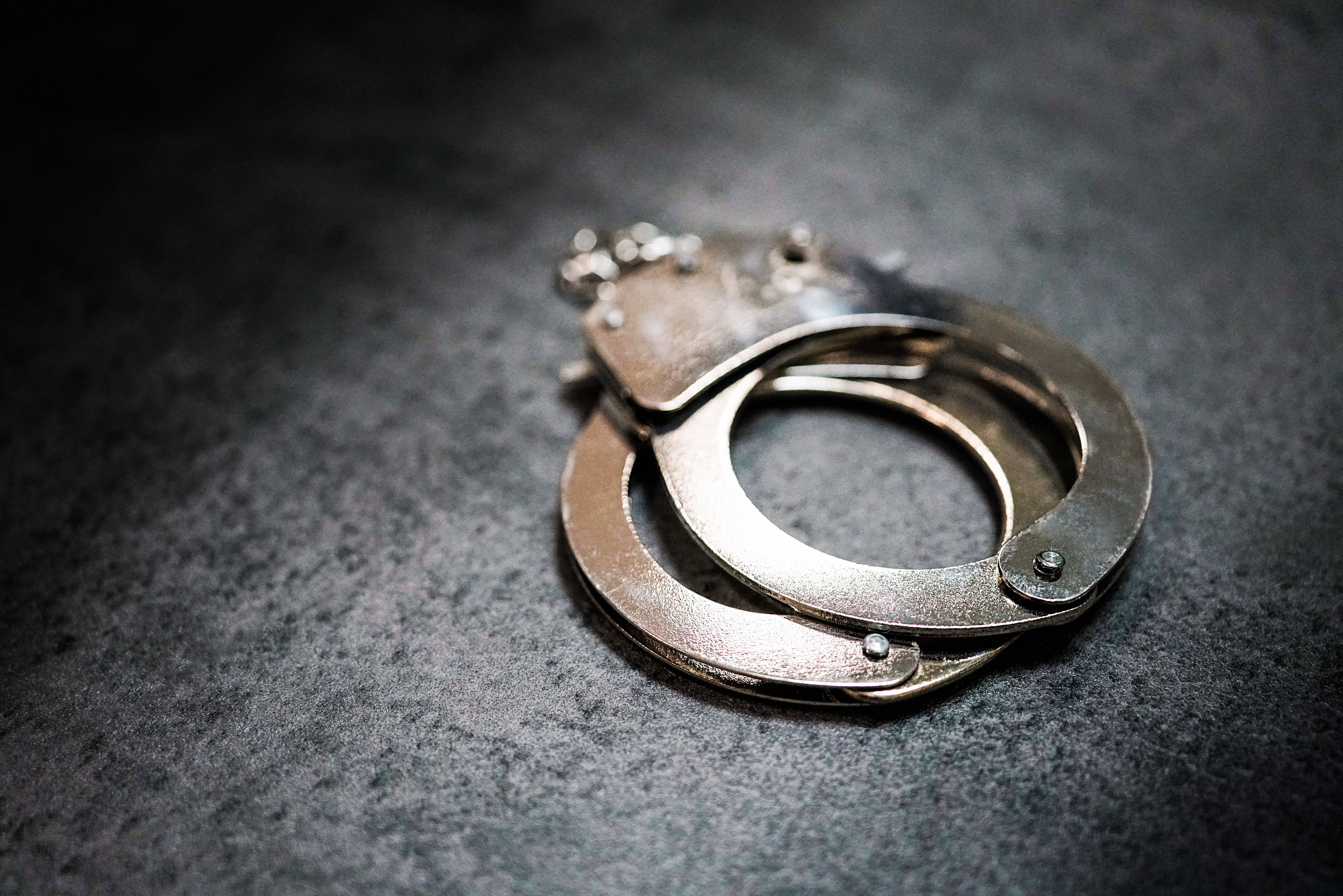 重大职务犯罪嫌疑人梁小菲被遣返回国<strong></p>
<p>抹茶交易平台</strong>，曾任广西莱德投资实控人