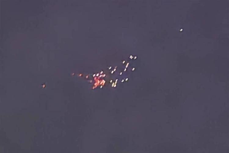 哈尔滨上空现不明飞行物<strong></p>
<p>抹茶交易平台</strong>，目击者：亮点密集呈长条状，悬停空中20分钟