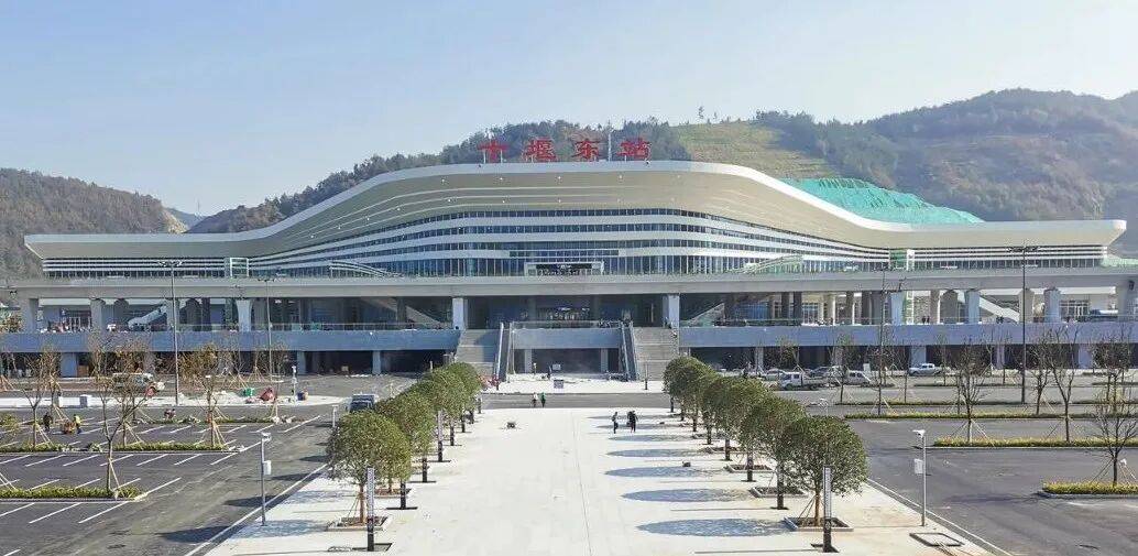 十堰交警发布国庆中秋假期出行攻略<strong></p>
<p>BCH交易平台</strong>！
