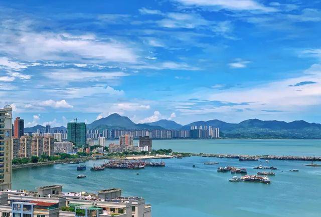 这个经济大省<strong></p>
<p>比特现金交易平台</strong>，为何多地镇街撤并？