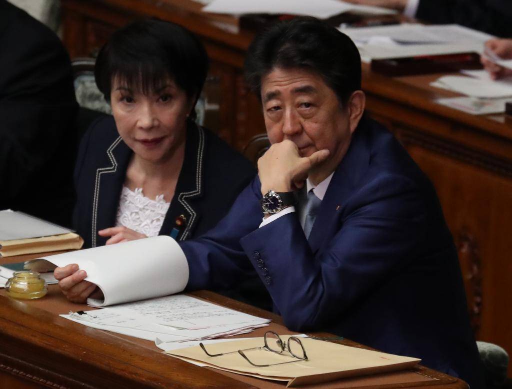 廉德瑰：若中日关系处理不好<strong></p>
<p>莱特币交易平台</strong>，高市早苗的首相之位恐怕坐不长